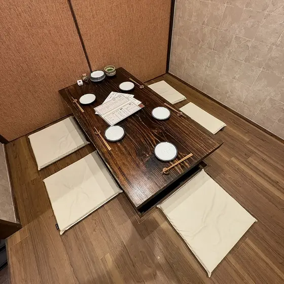 下川端町本店 掘りごたつ個室